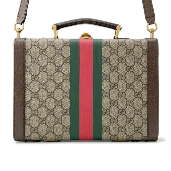 Gucci Handbags - Gucci Savoy Handbag Beauty Case GG Supreme Shoulder Bag